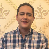 Jose Roberto Briones Hernandez